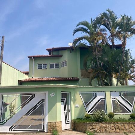 Villa Casa Em Aparecida Aparecida  Exterior foto