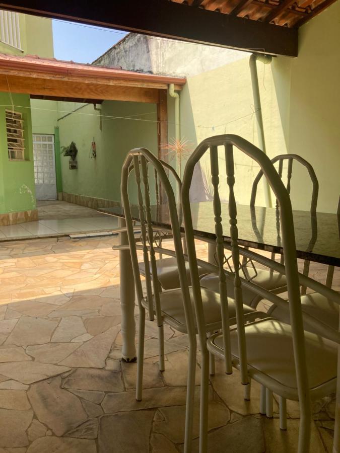 Villa Casa Em Aparecida Aparecida  Exterior foto
